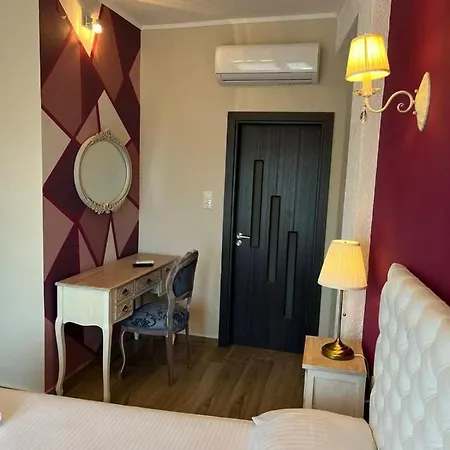 Theokleia_guest House *